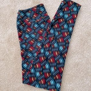 LuLaRoe OS leggings